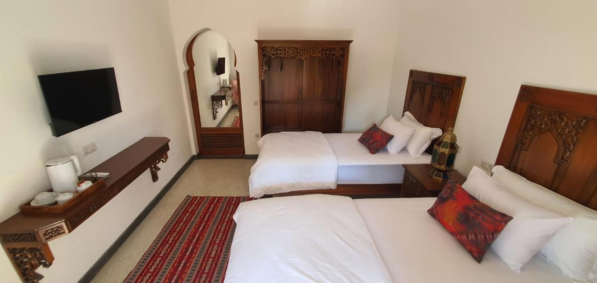 Blue Garden Boutique Hotel Jepara Exterior photo