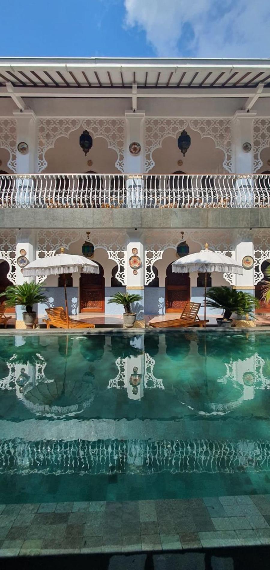 Blue Garden Boutique Hotel Jepara Exterior photo